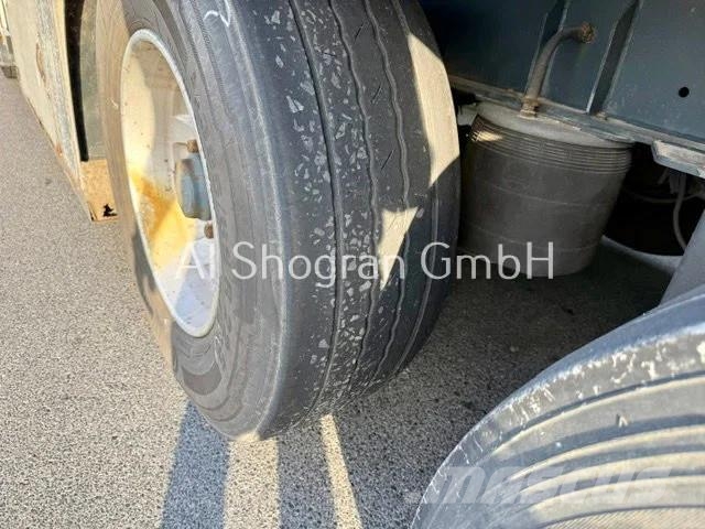 Pacton Carrier Vector 1850/3 x Achsen PBW/Lenk + Liftachs Puspriekabės su izoterminiu kėbulu