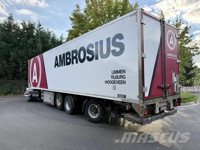 Pacton Carrier Vector 1850/3 x Achsen PBW/Lenk + Liftachs Hladilne polprikolice