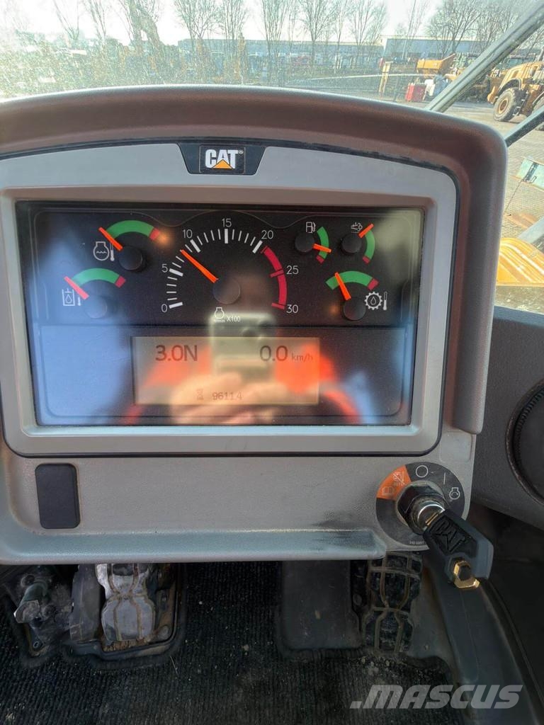 CAT 966MXE 轮式装载机