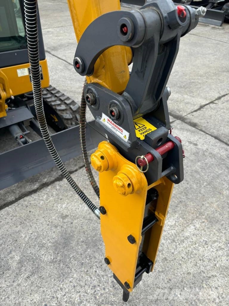 XCMG XE20E Εκσκαφάκι (διαβολάκι) < 7t