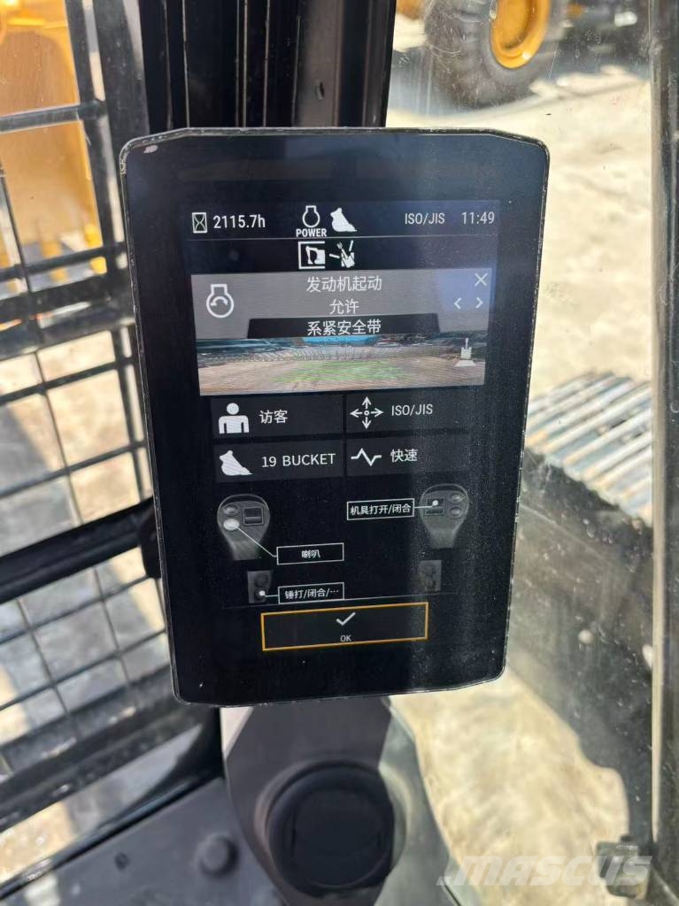 CAT 323 Bagri goseničarji
