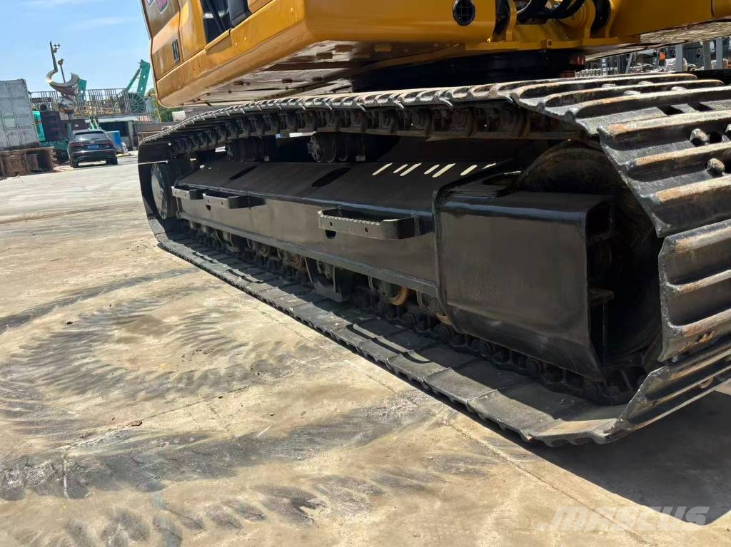 CAT 323 Bagri goseničarji