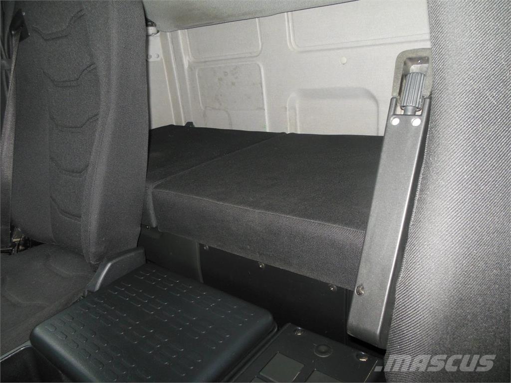 Iveco EuroCargo 180E32, Valník 9,3m - 23 Palet Camiones de caja de lona