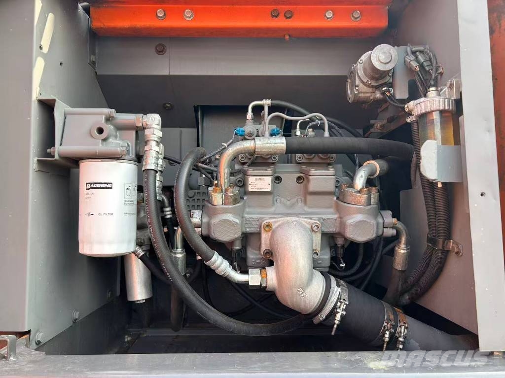 Hitachi ZX 240 履帶式 挖土機/掘鑿機/挖掘機