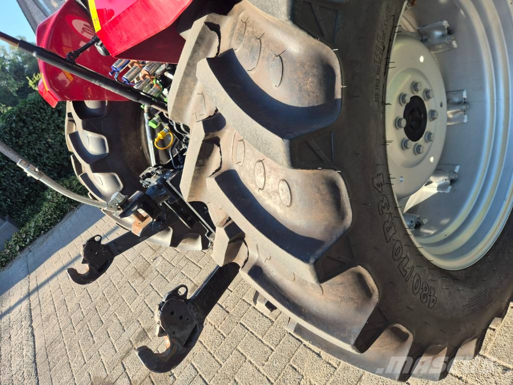 Case IH Farmall 100A Tractoren