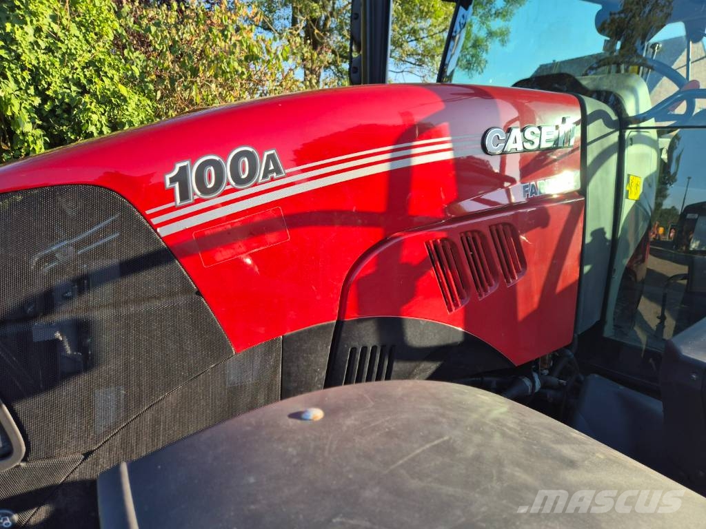 Case IH Farmall 100A Tractoren