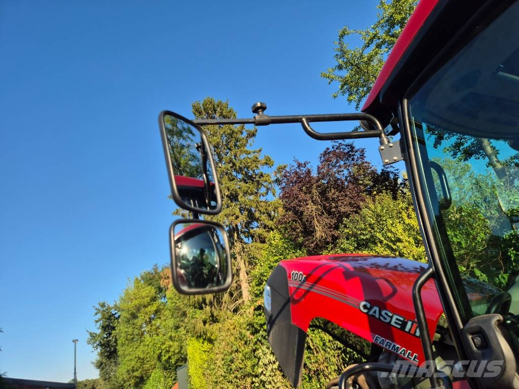Case IH Farmall 100A Tractoren