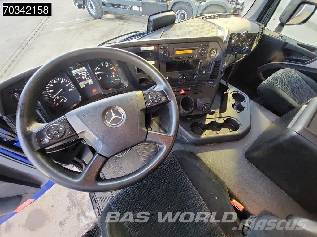 Mercedes-Benz Antos 2124 4X2 Carrier Vector 1950 Mt Euro 6 Koelwagens