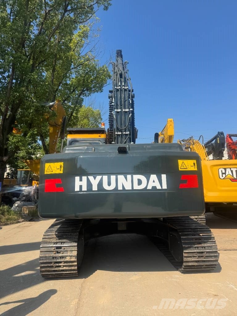 Hyundai HX 220 HD Гусеничні екскаватори