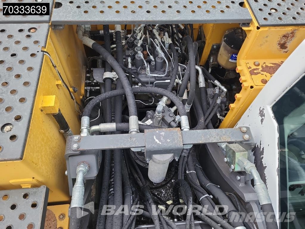 Volvo EC220 E L 3M Wide Escavadoras de rastos