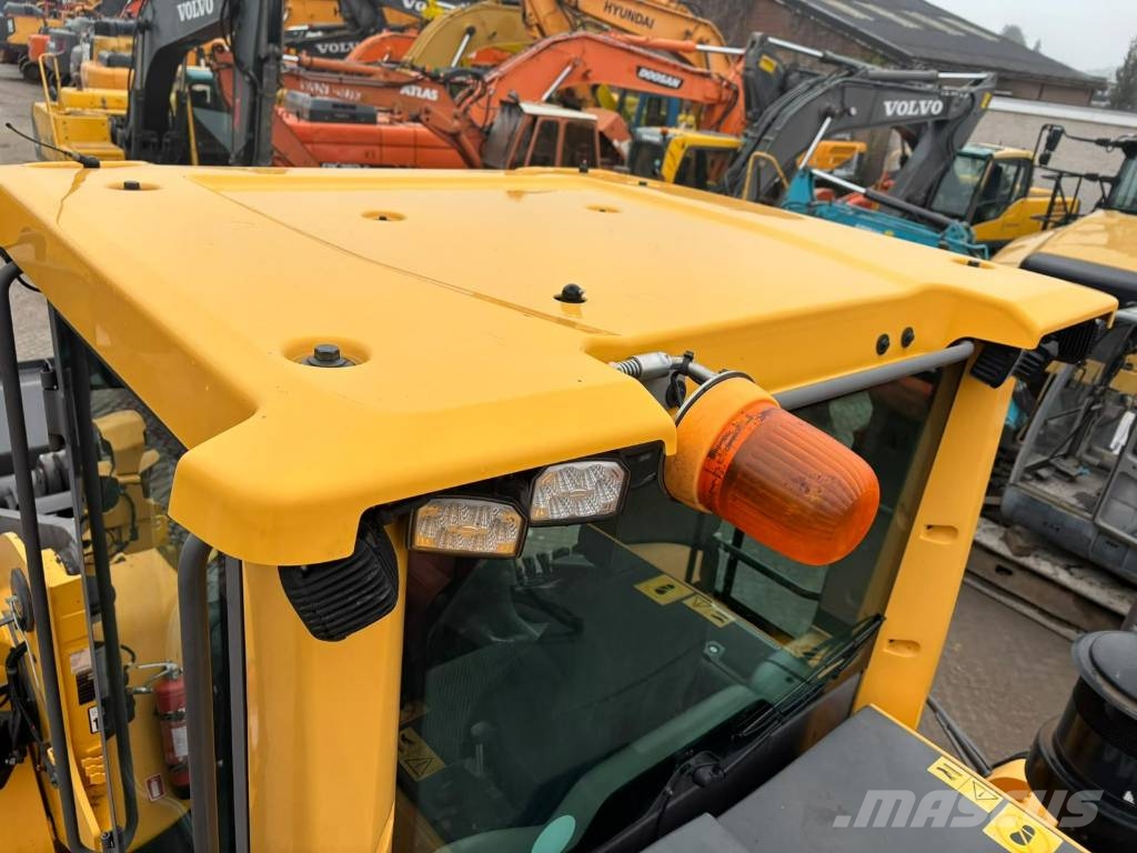 Volvo L 180 G Kolesni nakladalci
