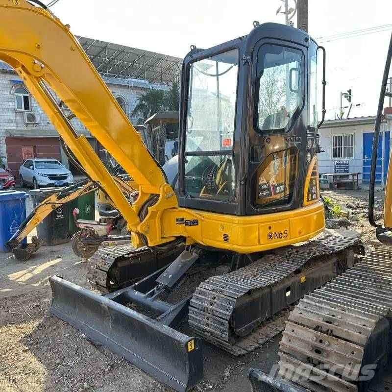 Komatsu PC 40 MR ミニ油圧ショベル 7t以下(ミニユンボ・ミニディガー)