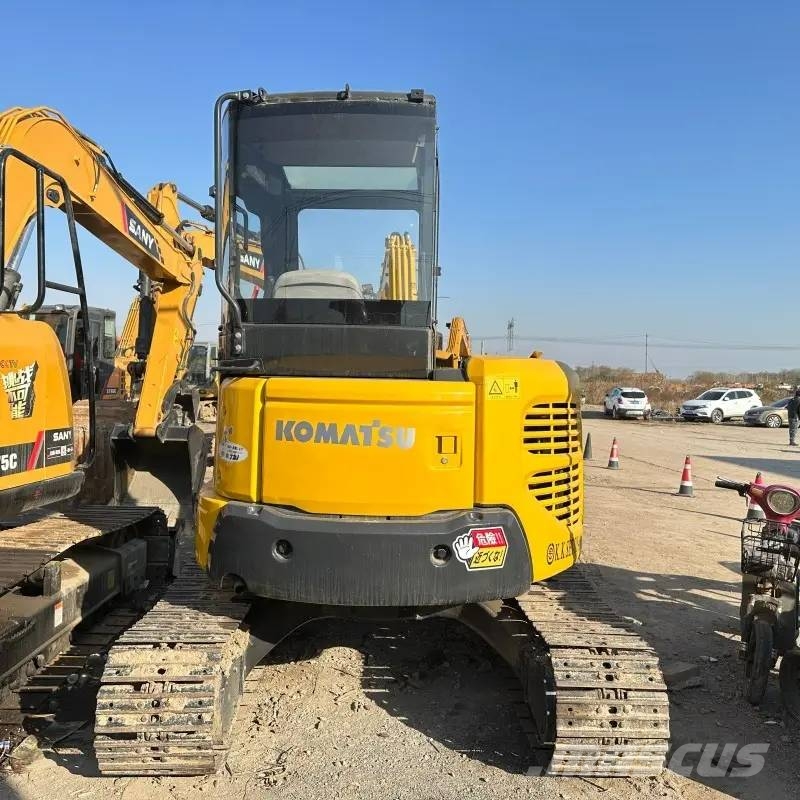 Komatsu PC 40 MR ミニ油圧ショベル 7t以下(ミニユンボ・ミニディガー)