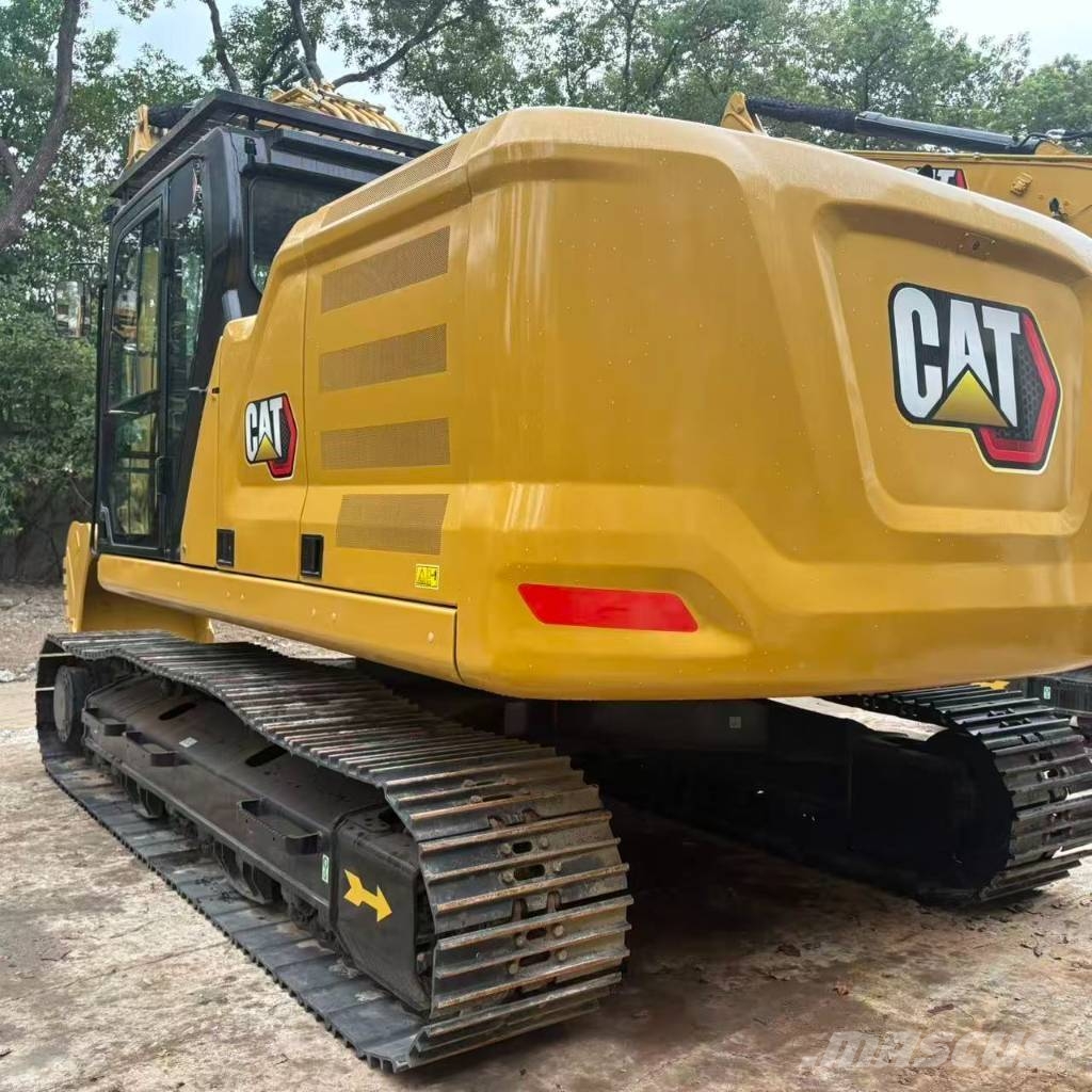 CAT 323 履带挖掘机