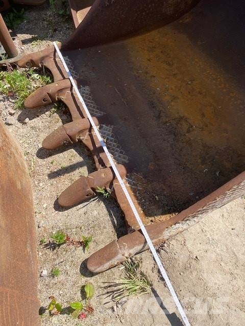 (99002582) 1.50 m Tieflöffel / bucket CW 40 Pelle rétro arrière