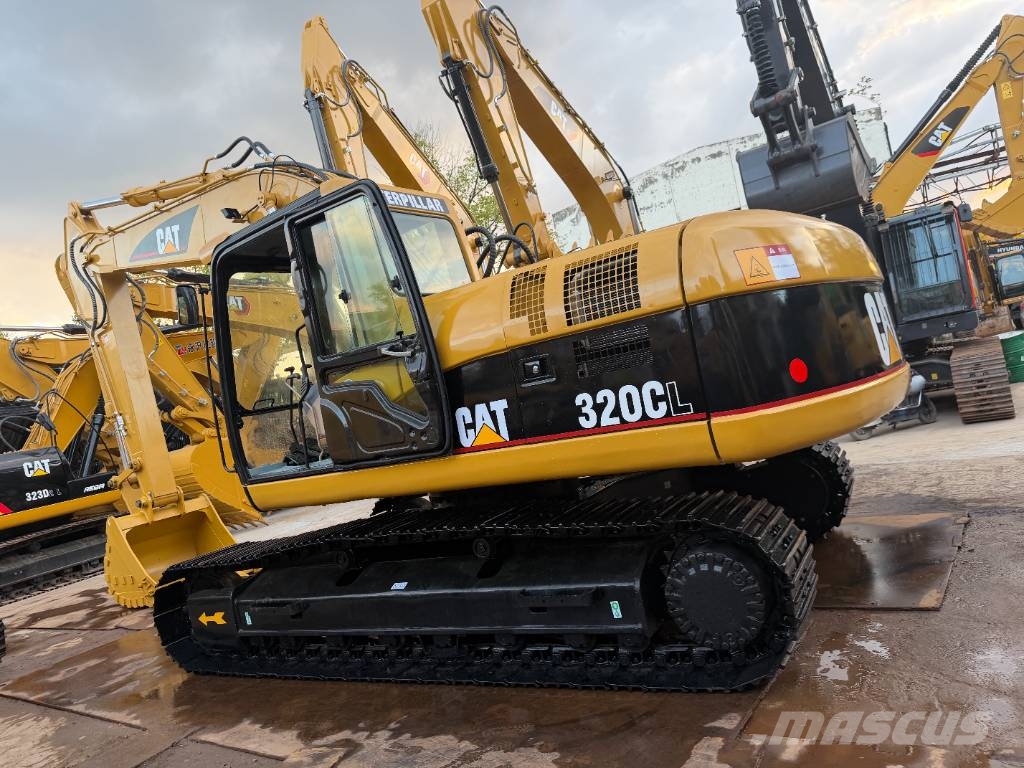 CAT 320 C L    Source factory Bageri gusjeničari