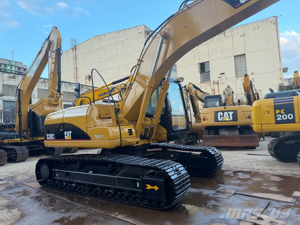 CAT 320 C L    Source factory Bageri gusjeničari