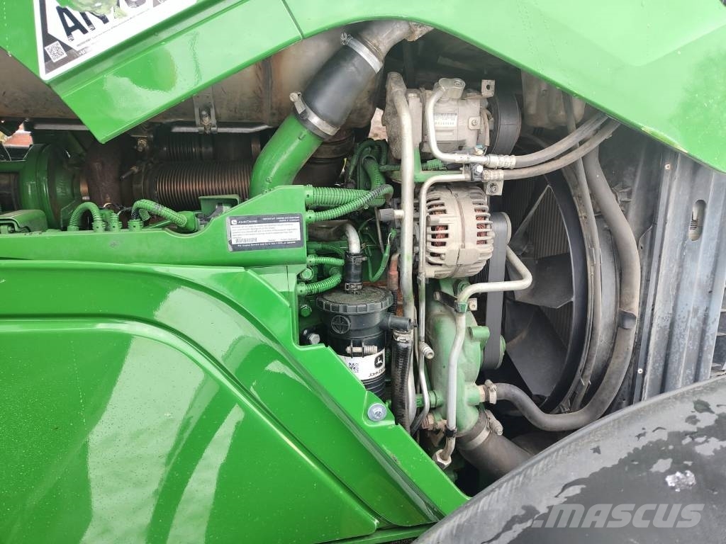 John Deere 6215 R AutoPower الجرارات