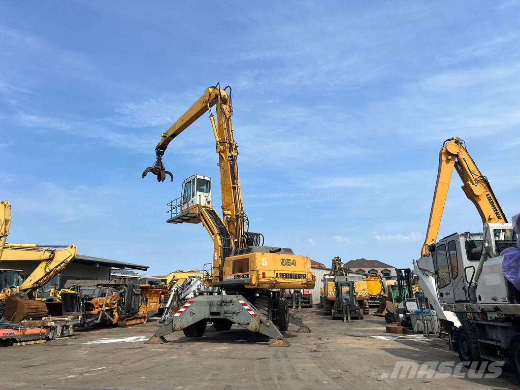 Liebherr A954B Litronic Waste / industry handlers