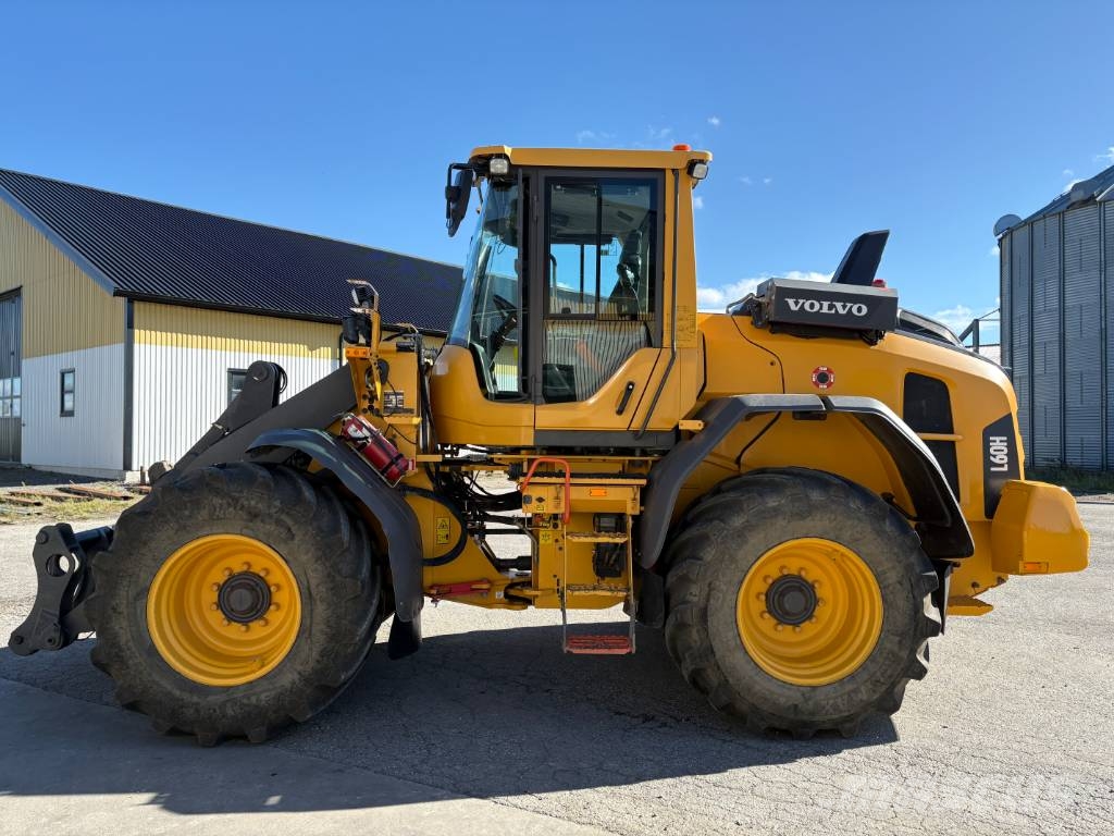 Volvo L60H lastmaskin, svensksåld, all utrustning Hjullastare