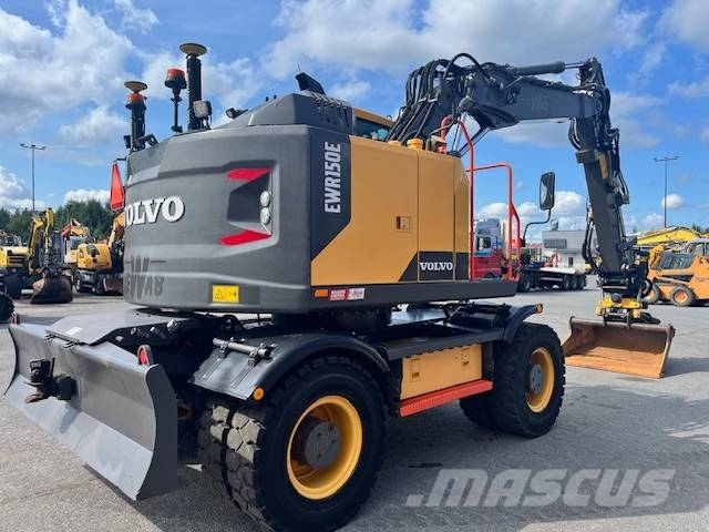 Volvo EWR 150 E /Engcon+pihdit,Leica 3 D,HIENO KONE Колесни екскаватори