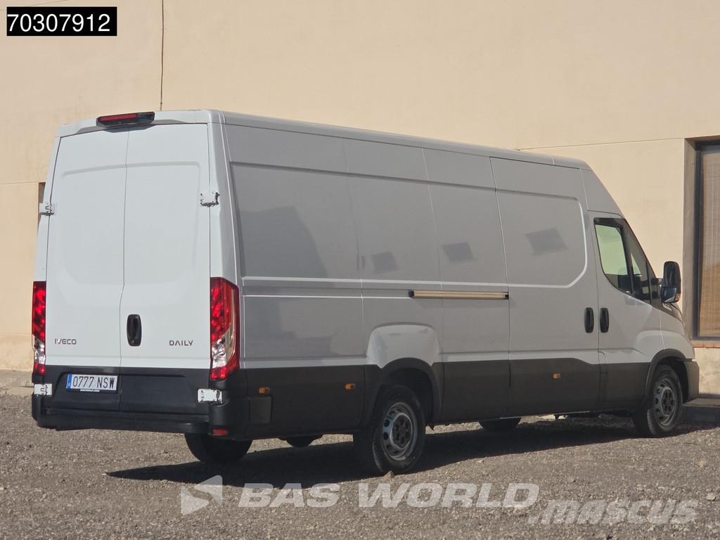Iveco Daily 35S18 3.0L - Automático - 180CV - L3H2 - ACC Furgonetas cerradas