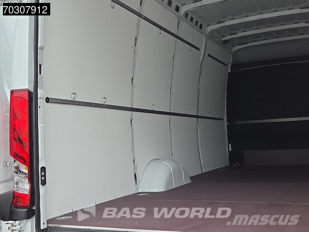 Iveco Daily 35S18 3.0L - Automático - 180CV - L3H2 - ACC Utilitaire