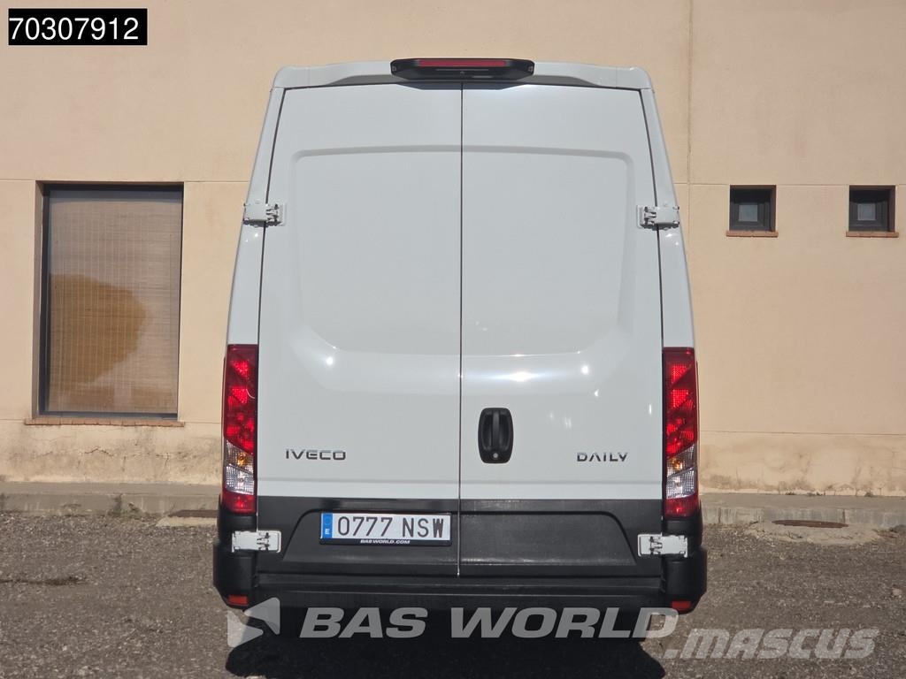 Iveco Daily 35S18 3.0L - Automático - 180CV - L3H2 - ACC Furgonetas cerradas