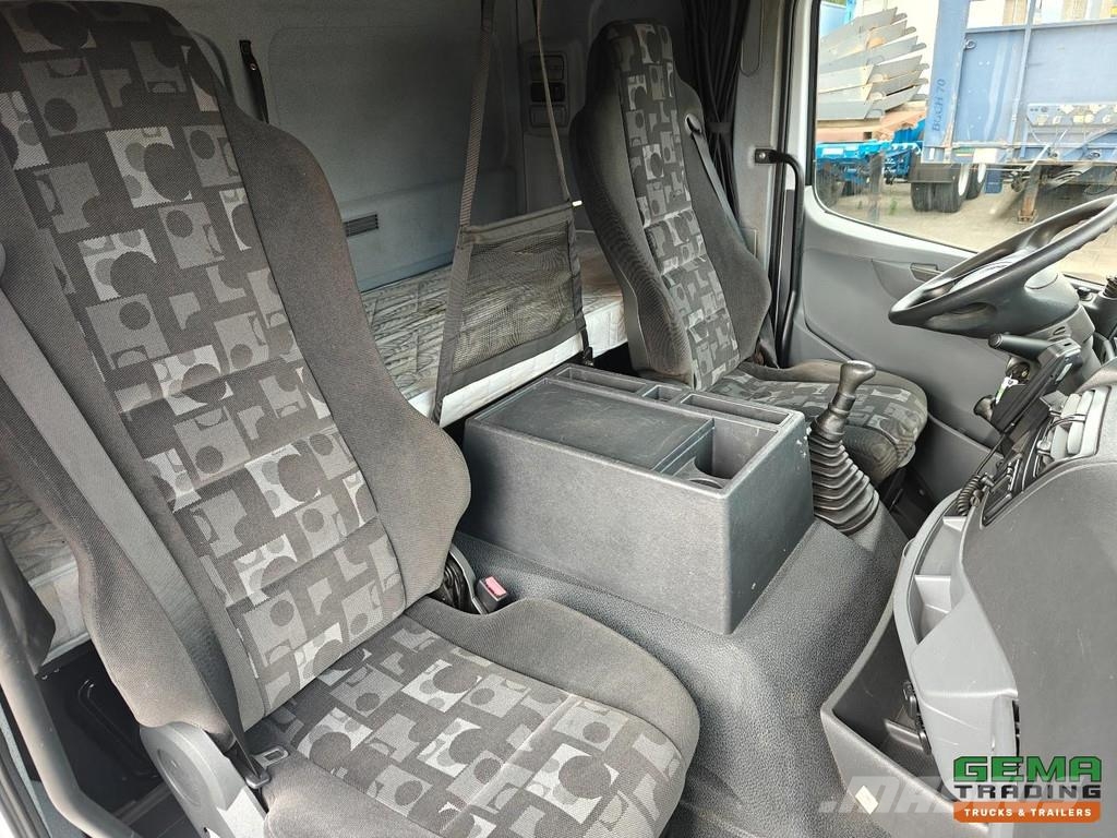 Mercedes-Benz Atego 1528 4x2 Sleeper Cab Euro4 - Groenewold Car/ Transport vehicles