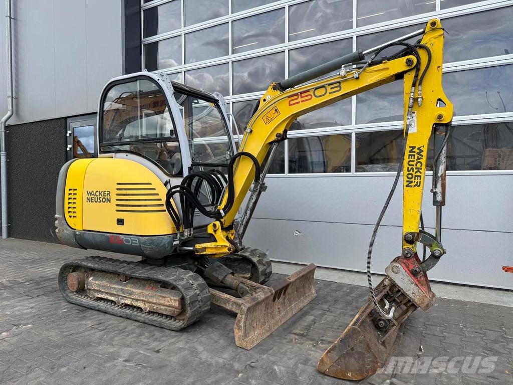Wacker Neuson 2503 حفارات صغيرة أقل من 7 طن (حفارات صغيرة)
