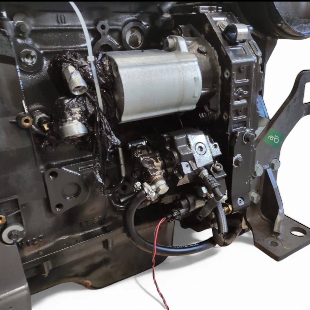 Motor Cummins QSB4.5 MECALAC 12 MTX 4.5 Motorok