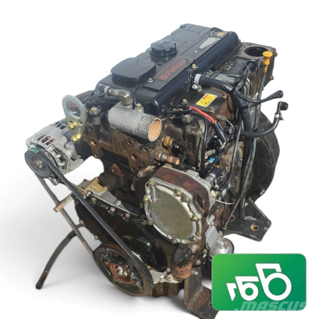 Bobcat T3571 Perkins 3056/2200 engine 发动机