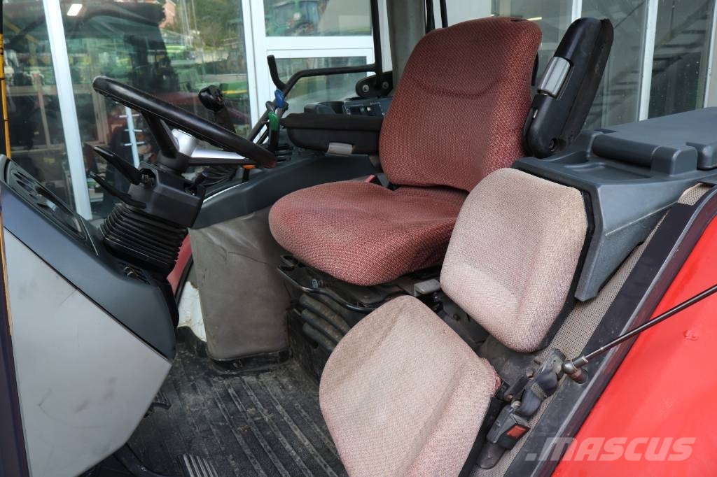 McCormick XTX 165 Traktory