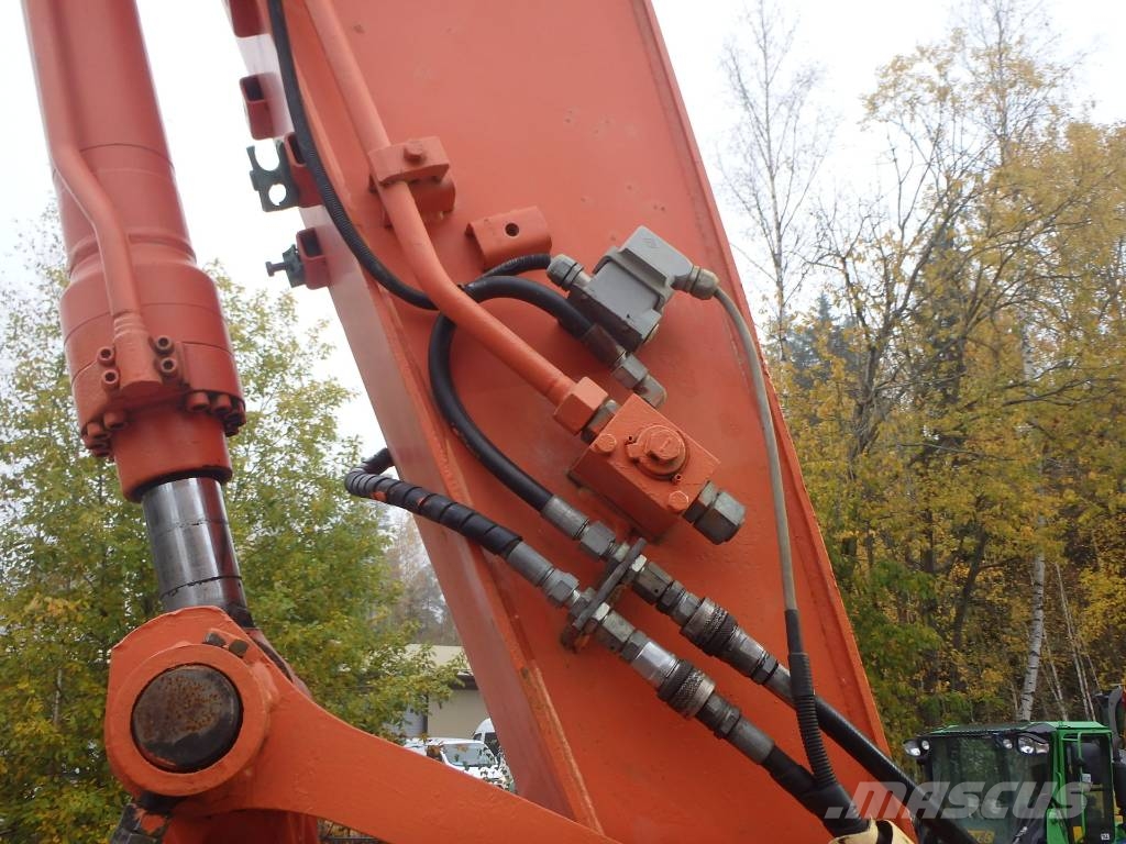 Hitachi ZX 160 W Engcon Pyöräkaivukoneet
