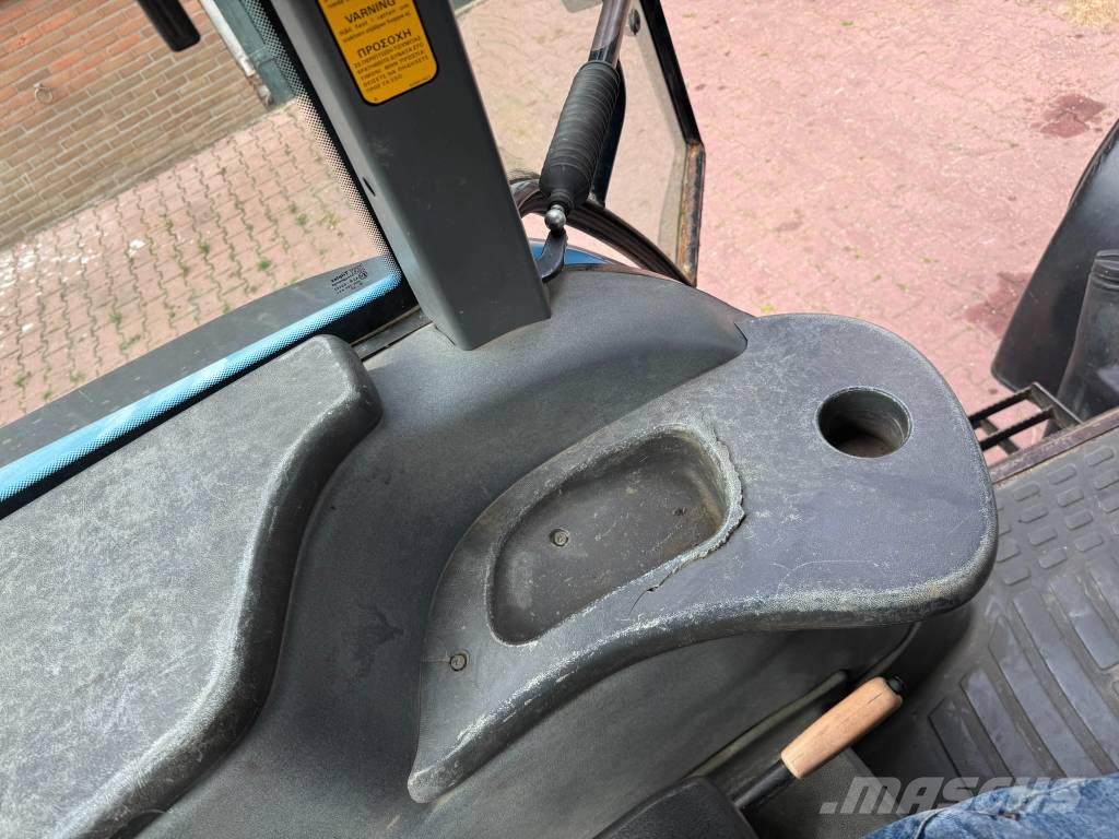 New Holland TS 90 Tractors