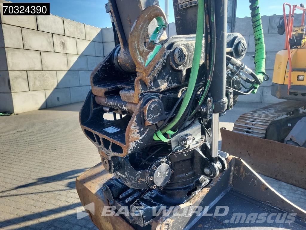 Volvo ECR235 E L Tiltrotator - Blade حفارات زحافة