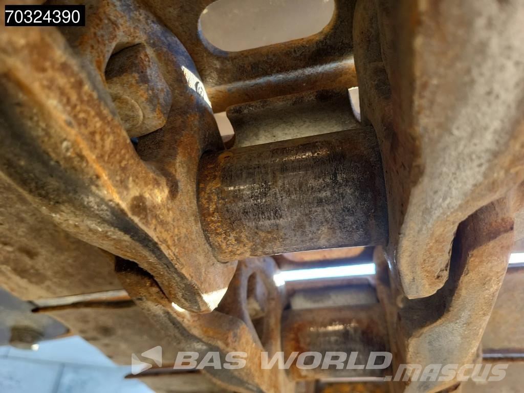 Volvo ECR235 E L Tiltrotator - Blade حفارات زحافة