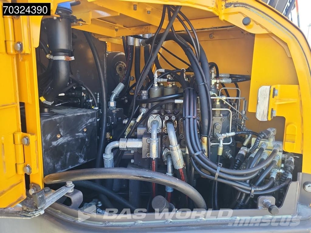 Volvo ECR235 E L Tiltrotator - Blade حفارات زحافة