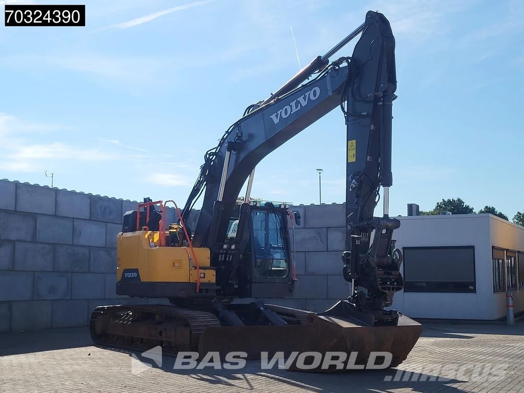Volvo ECR235 E L Tiltrotator - Blade حفارات زحافة