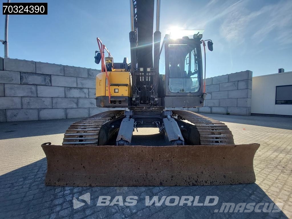 Volvo ECR235 E L Tiltrotator - Blade حفارات زحافة