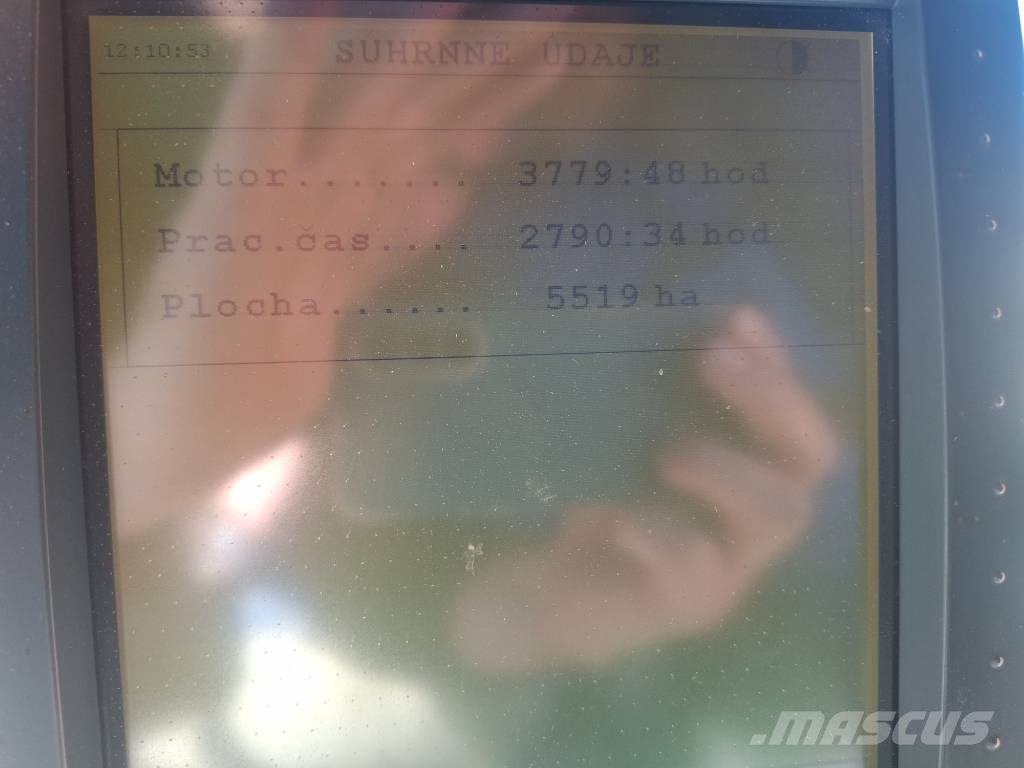 Massey Ferguson 7274 Sklízecí mlátičky