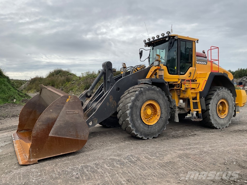 Volvo L 180 H Naudoti ratiniai krautuvai