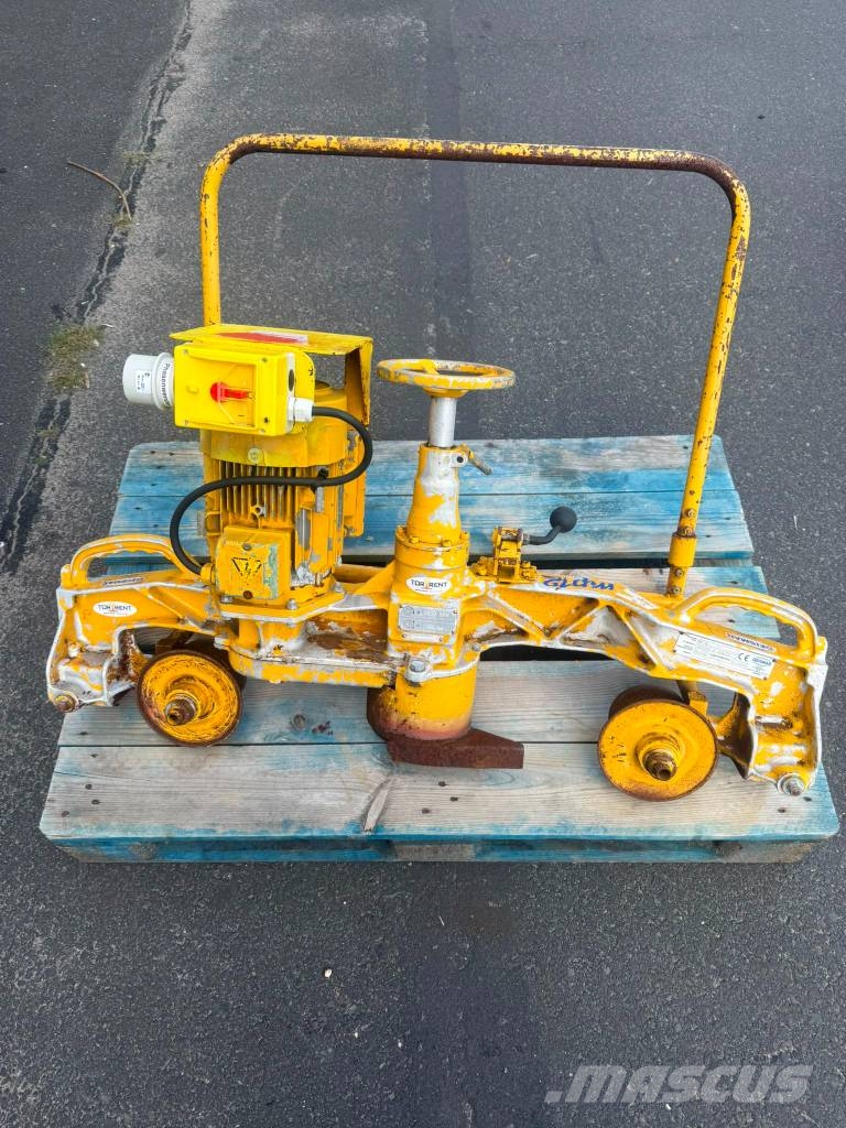 Geismar CEMAFER Rail profile grinder MP12E Electric عربات صيانة خطوط السكك الحديدية