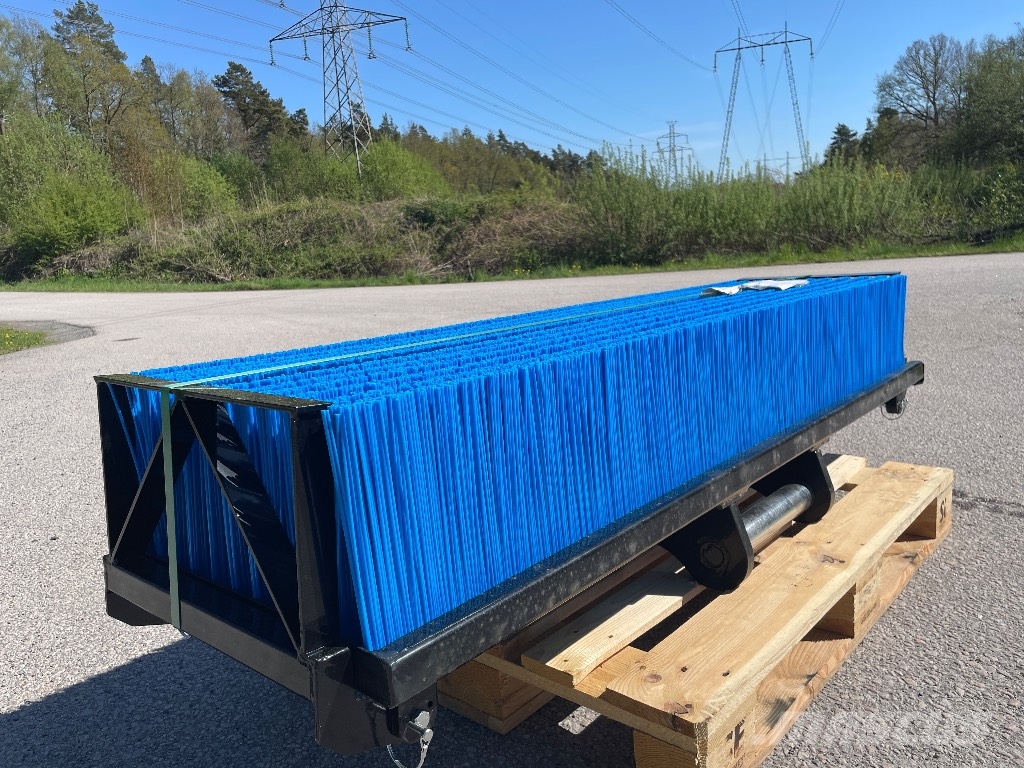SE Equipment  Sopborste till grävmaskin 1800mm med S60 Szczotki