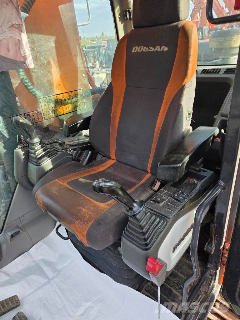 Doosan DX 255 LC-5, 2021, 9.340h, 25,5t, 1,55mc bucket Εκσκαφείς με ερπύστριες