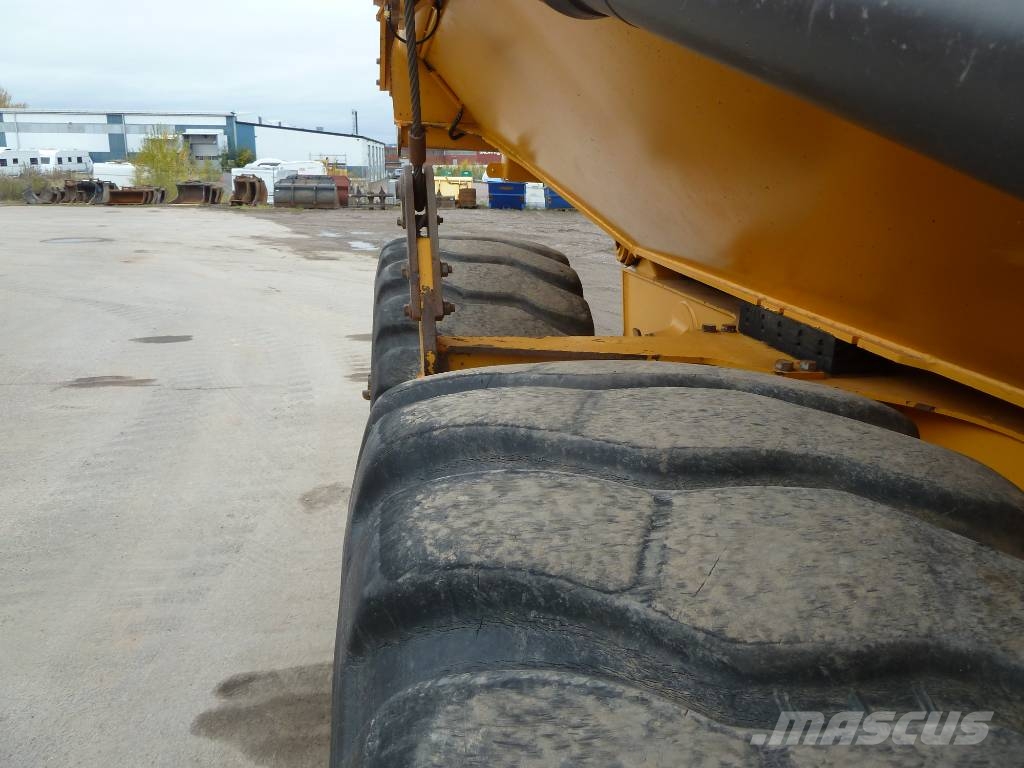 Volvo A25G / 3.500 tim. Rammestyrte Dumpere