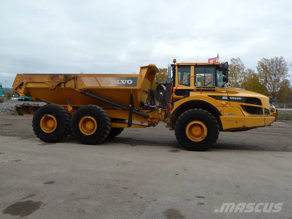 Volvo A25G / 3.500 tim. Rammestyrte Dumpere