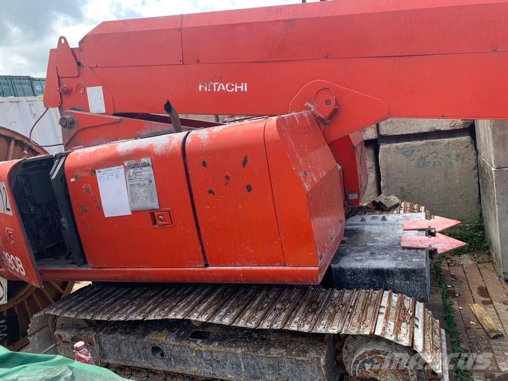Hitachi Cherry Picker HX180B-2 Articulated boom lifts