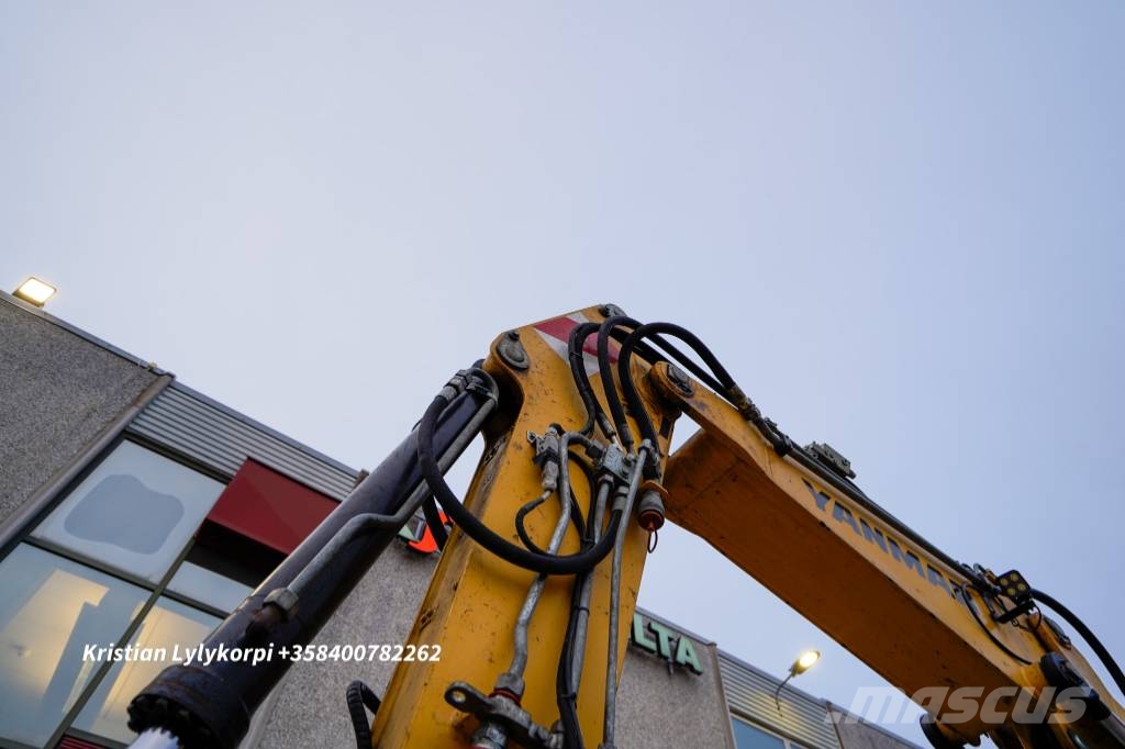 Yanmar B95W ENGCONILLA Ekskavatori uz riteņiem