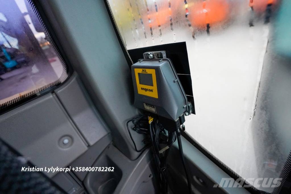 Yanmar B95W ENGCONILLA Ekskavatori uz riteņiem
